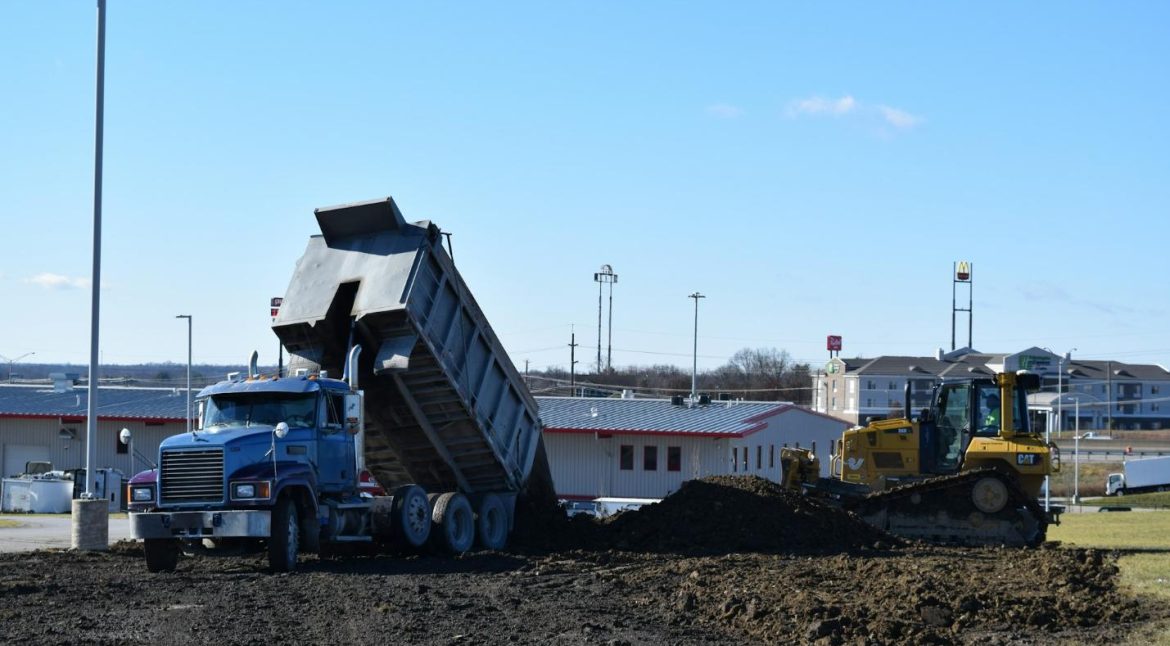 Dump truck anti tip