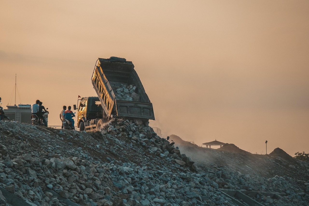 Mistakes in Dump Truck Operations