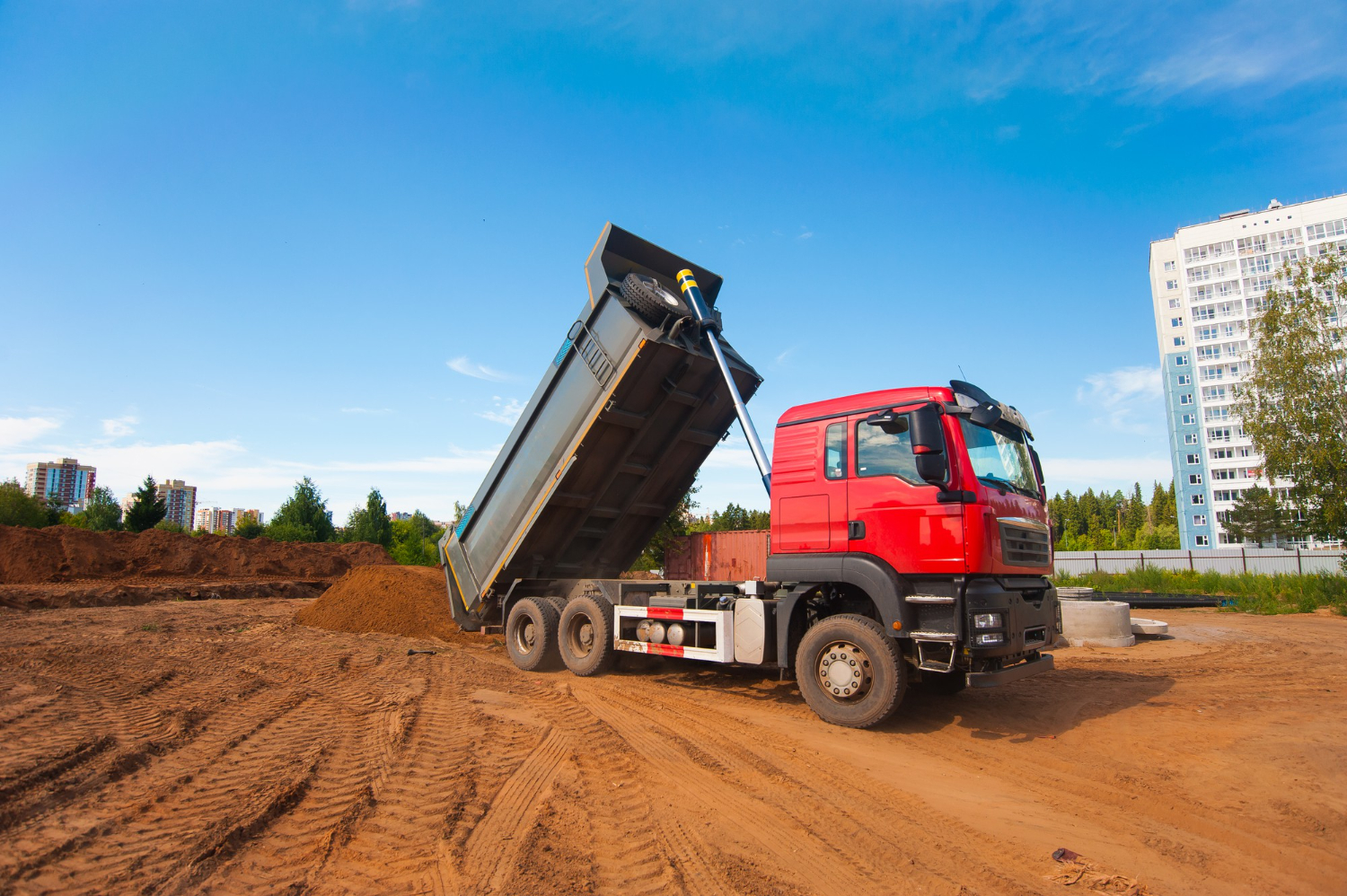 Anti-Tip Gear Prevents Dump Truck Tipping